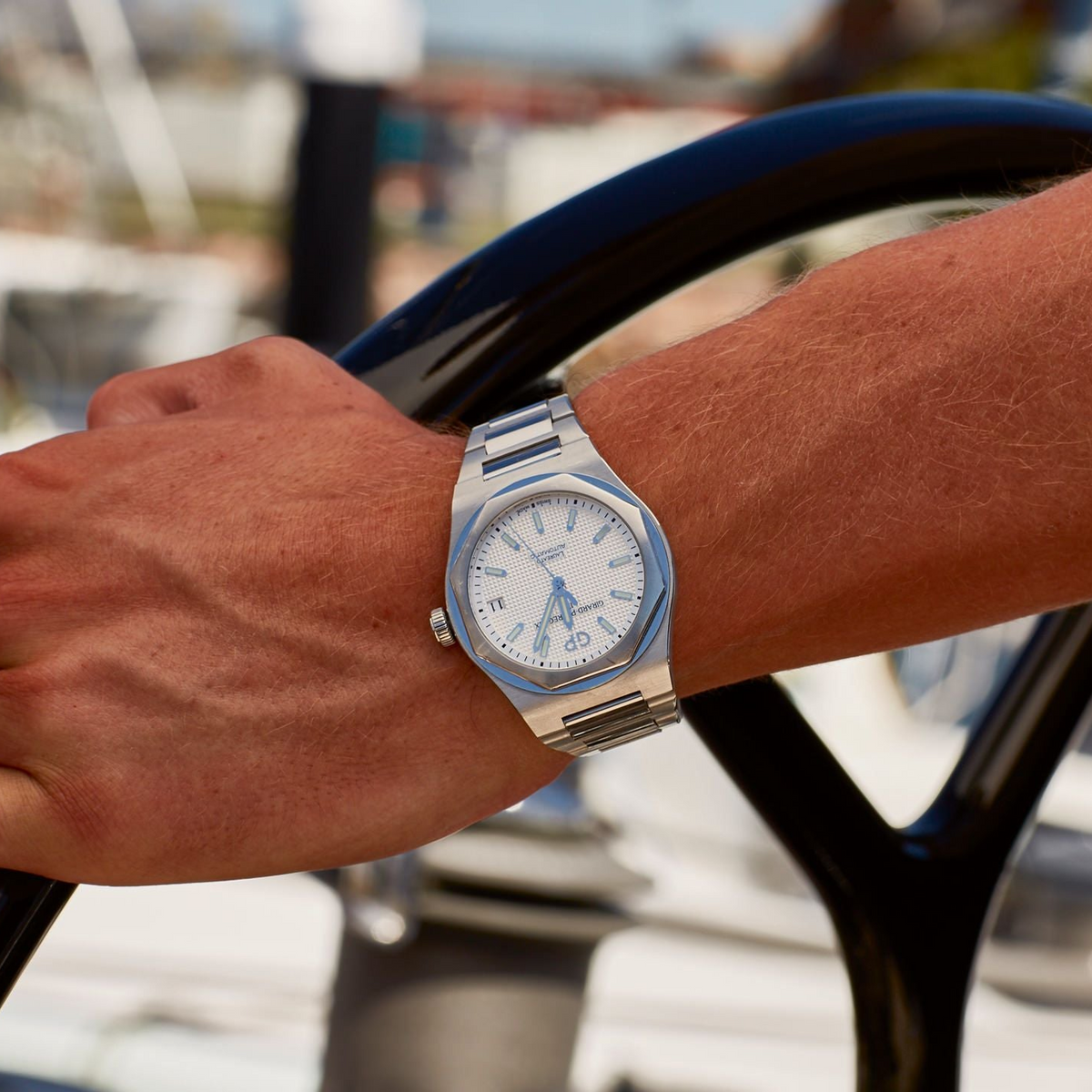 LAUREATO 42 MM